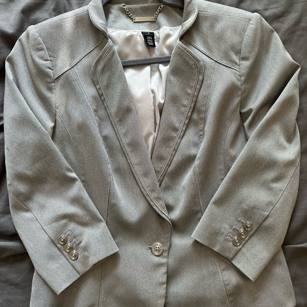 White House black market light gray jacket blazer